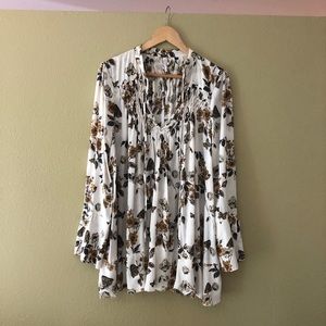 Free People floral butterfly blouse S